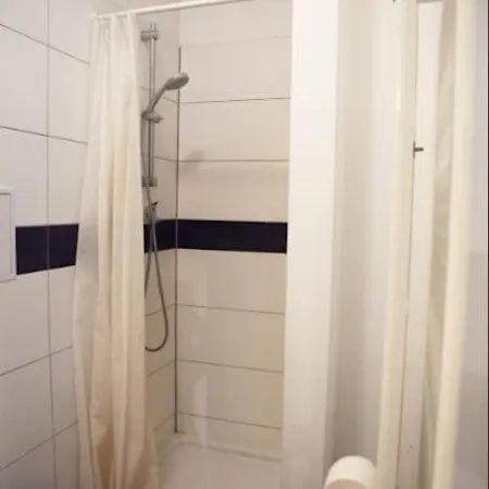 Appartement Perle Im Herzen Neukoellns Berlin