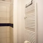 Perle Im Herzen Neukoellns Apartman *